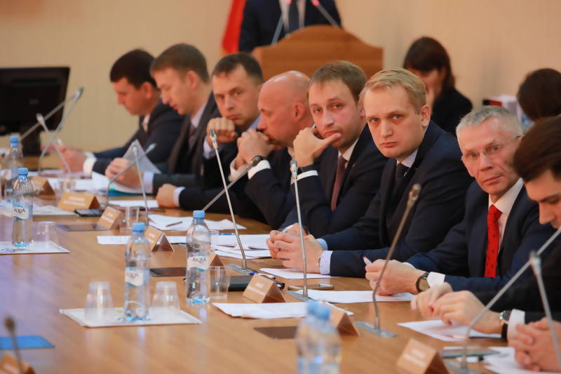 архангельская городская дума. архангельское собрание депутатов. депутаты архангельской городской думы. архангельская городская дума округа. морев дмитрий александрович архангельск должность.